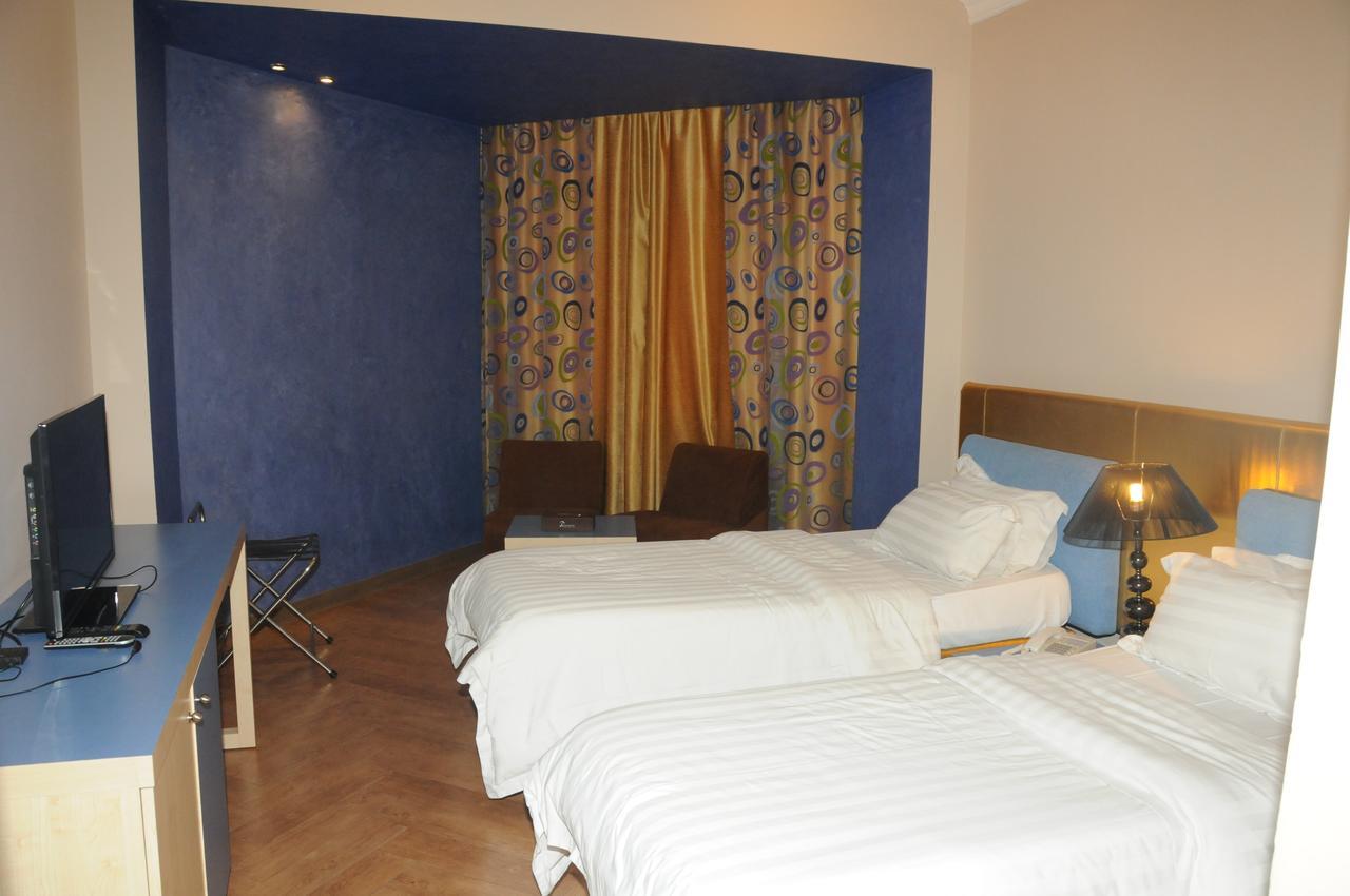 Sky Hotel Salmiya Kültér fotó